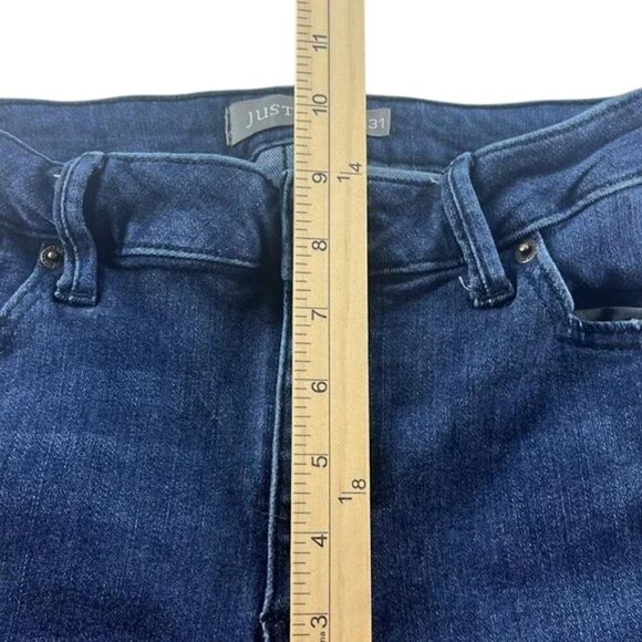 Just USA Jeans Mid-Rise Skinny Distressed Women's Size 31 - Picture 4 of 11
